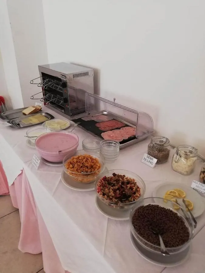 ***  לידו דליי אסטנסי Hotel Calipso איטליה